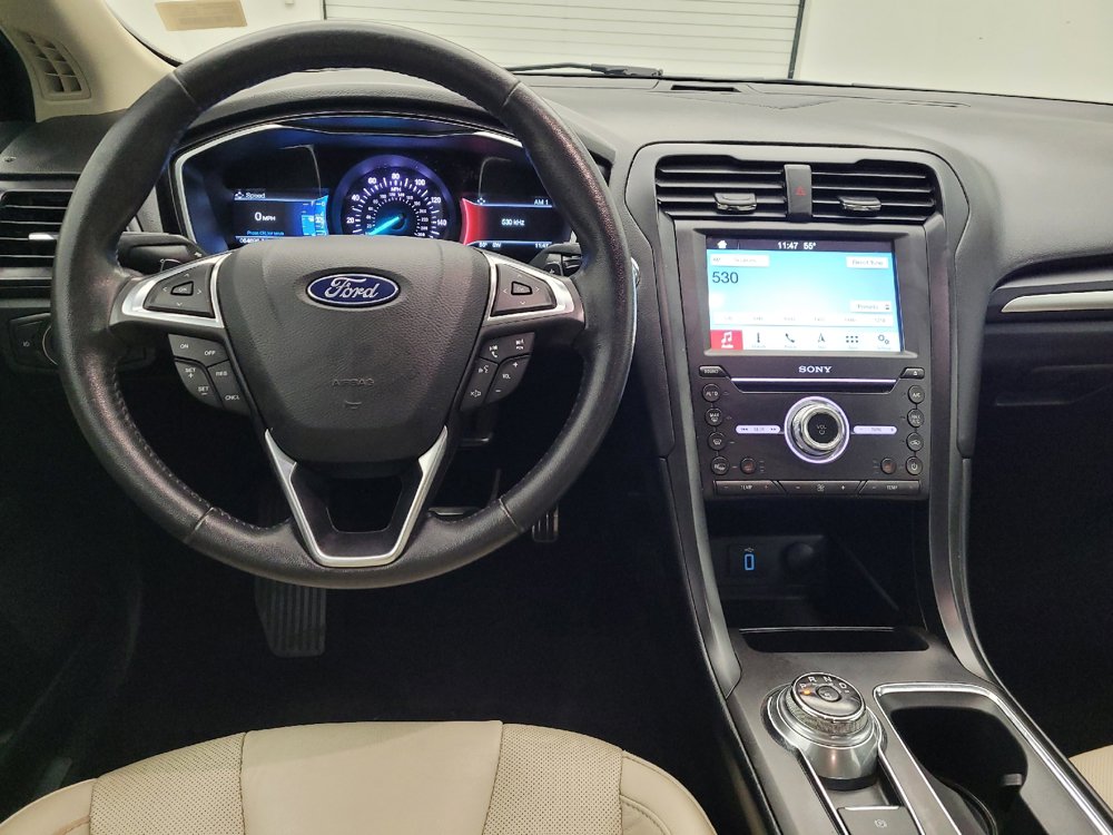 Used 2018 Ford Fusion Titanium AWD/4WD image 22