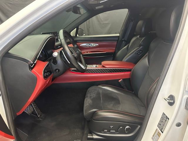 Used 2022 Genesis GV70 3.5T Sport w/ Sport Prestige Package AWD/4WD image 20