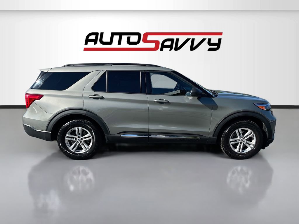 Used 2020 Ford Explorer XLT w/ Comfort Package AWD/4WD image 8