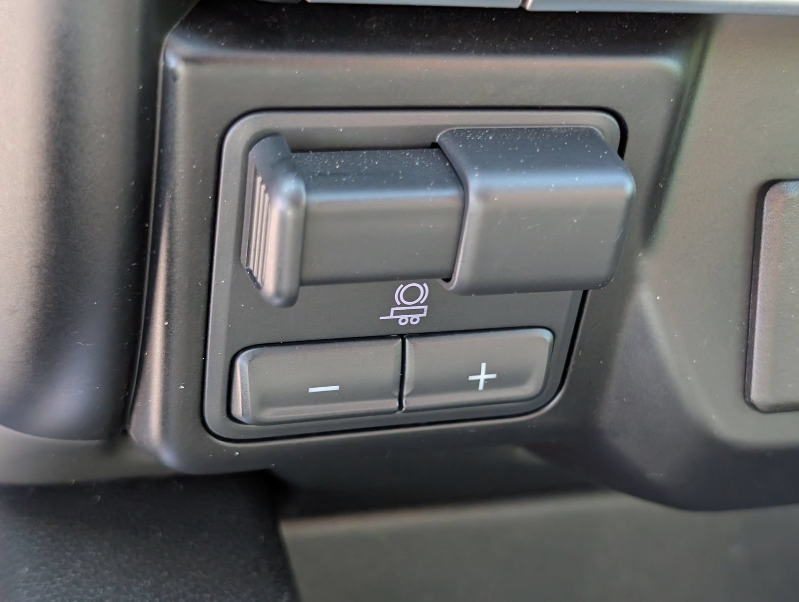 Used 2023 Chevrolet Silverado 3500 LTZ AWD/4WD image 26