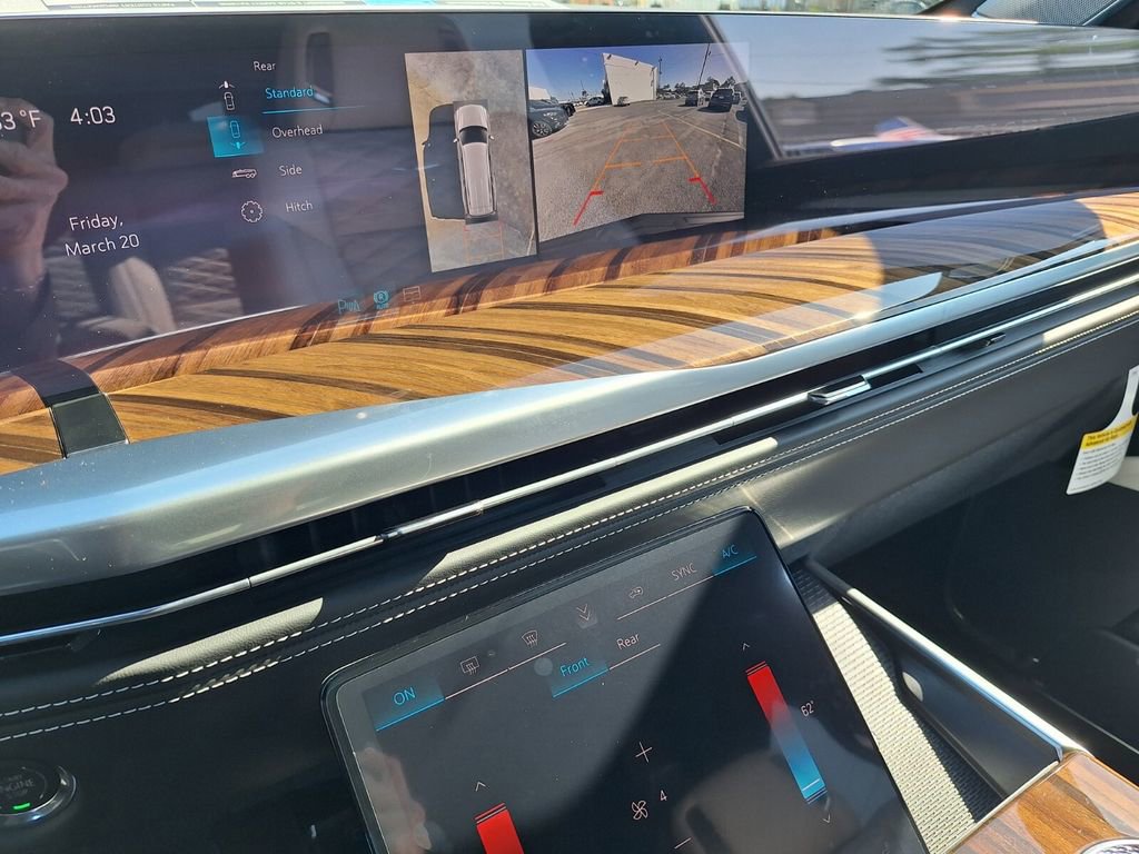 New 2026 Cadillac Escalade ESV Platinum Sport w/ LPO, ONYX Package image 22