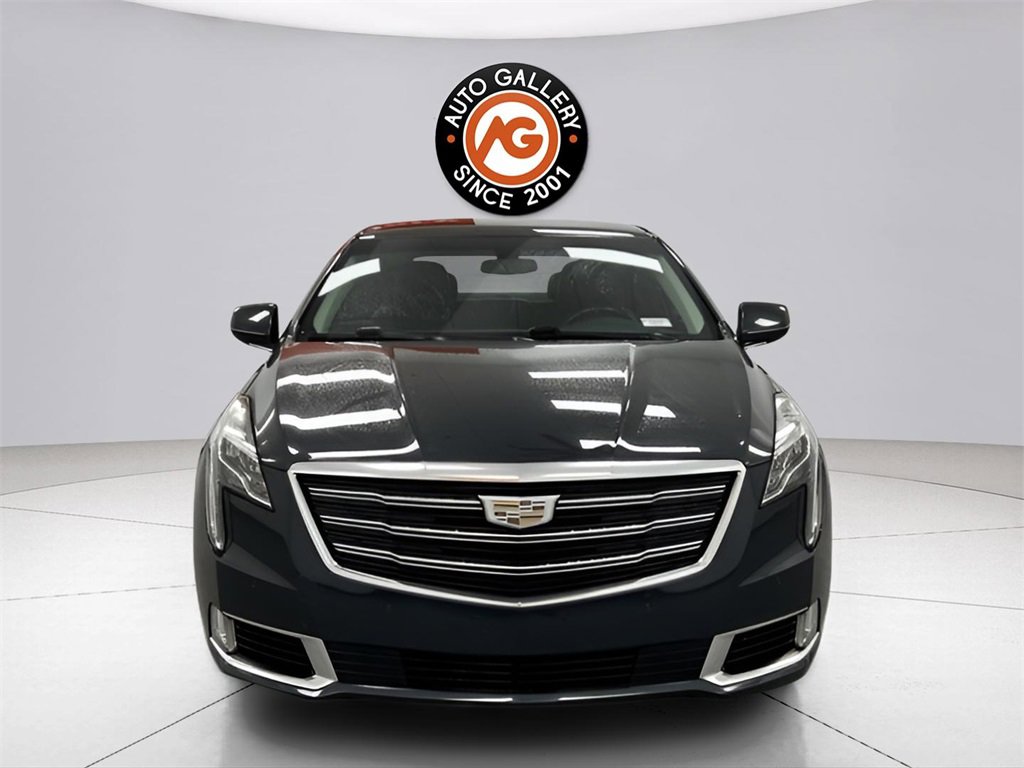 Used 2019 Cadillac XTS Luxury image 2