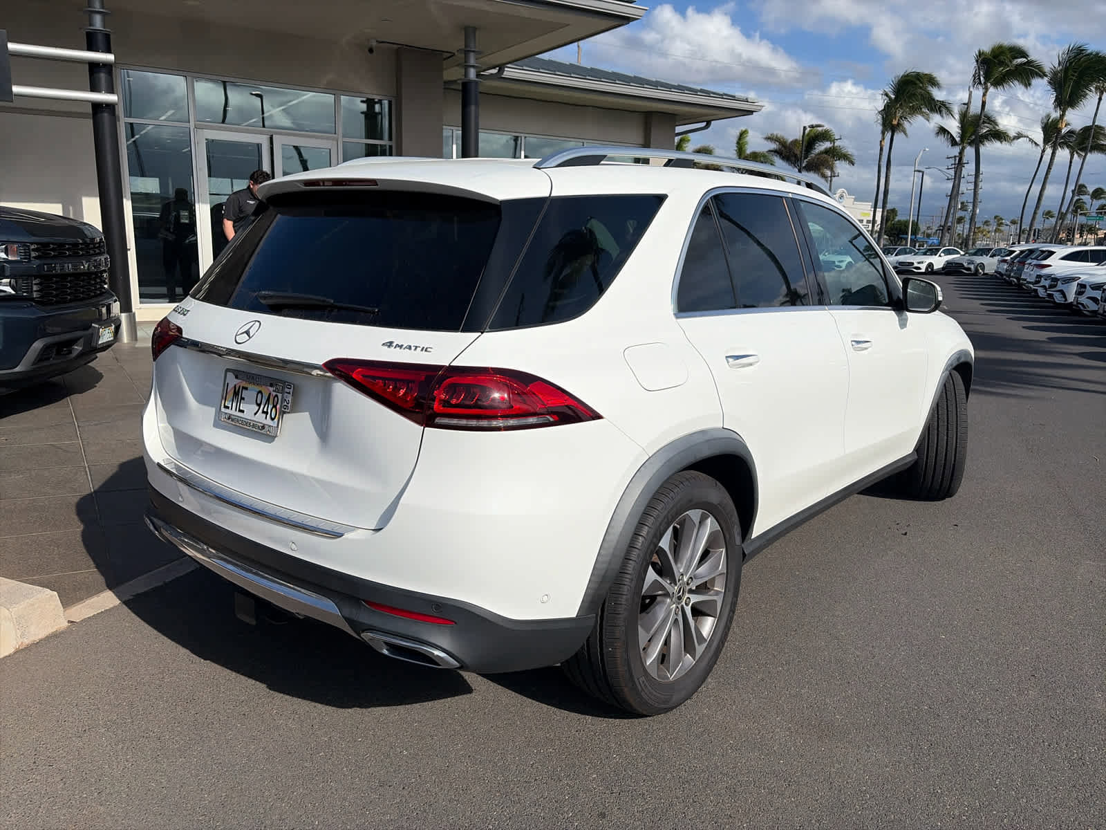 Used 2022 Mercedes-Benz GLE 350 4MATIC image 3