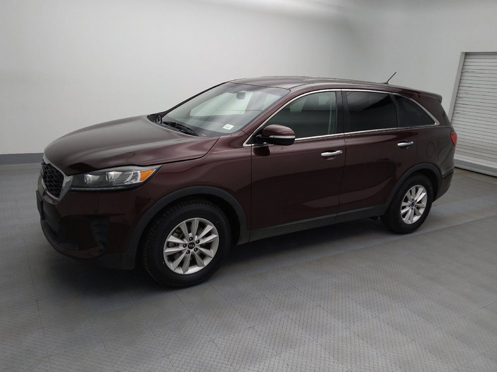 Used 2020 Kia Sorento LX image 2