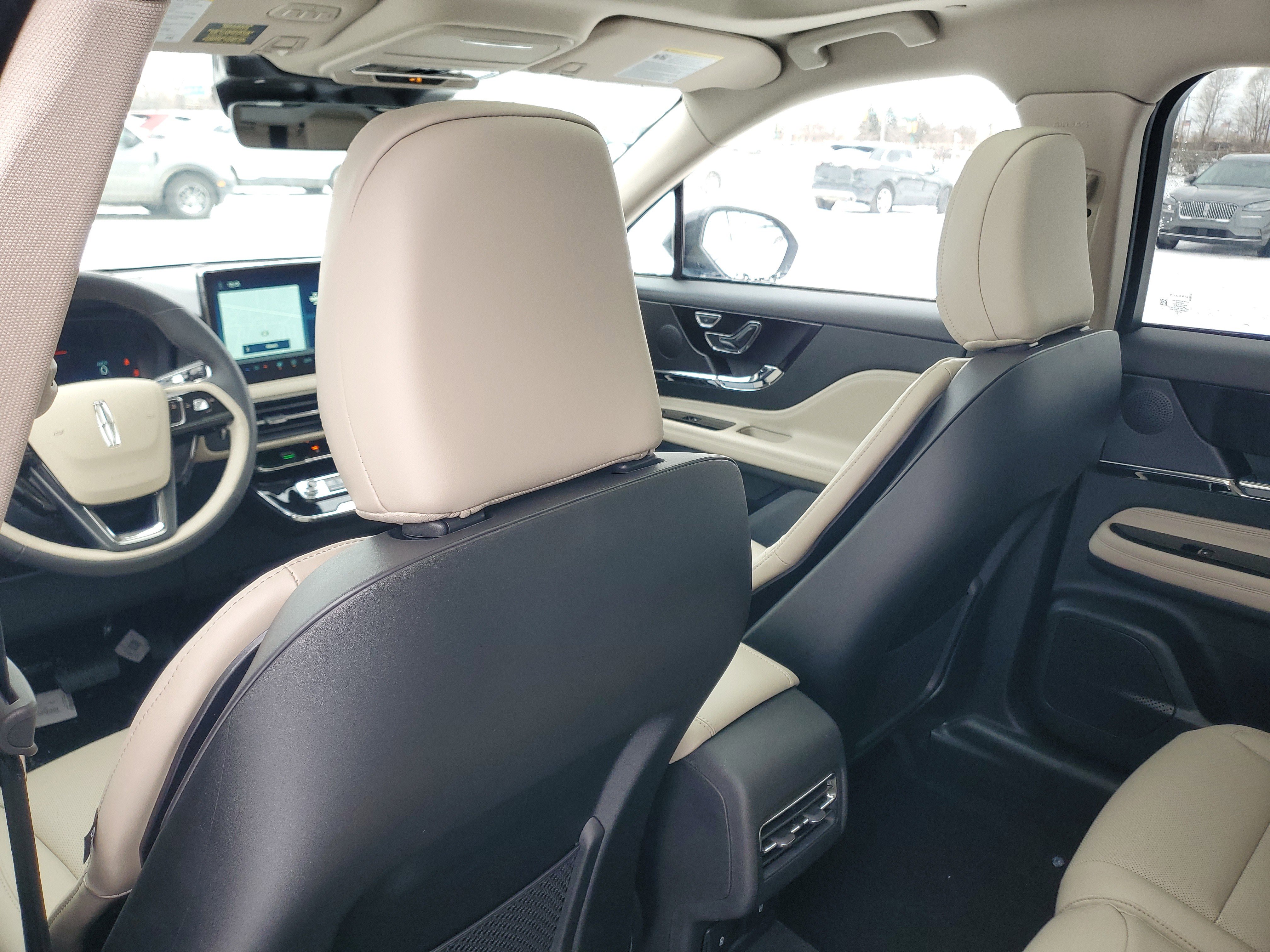 New 2026 Lincoln Corsair Premiere image 26