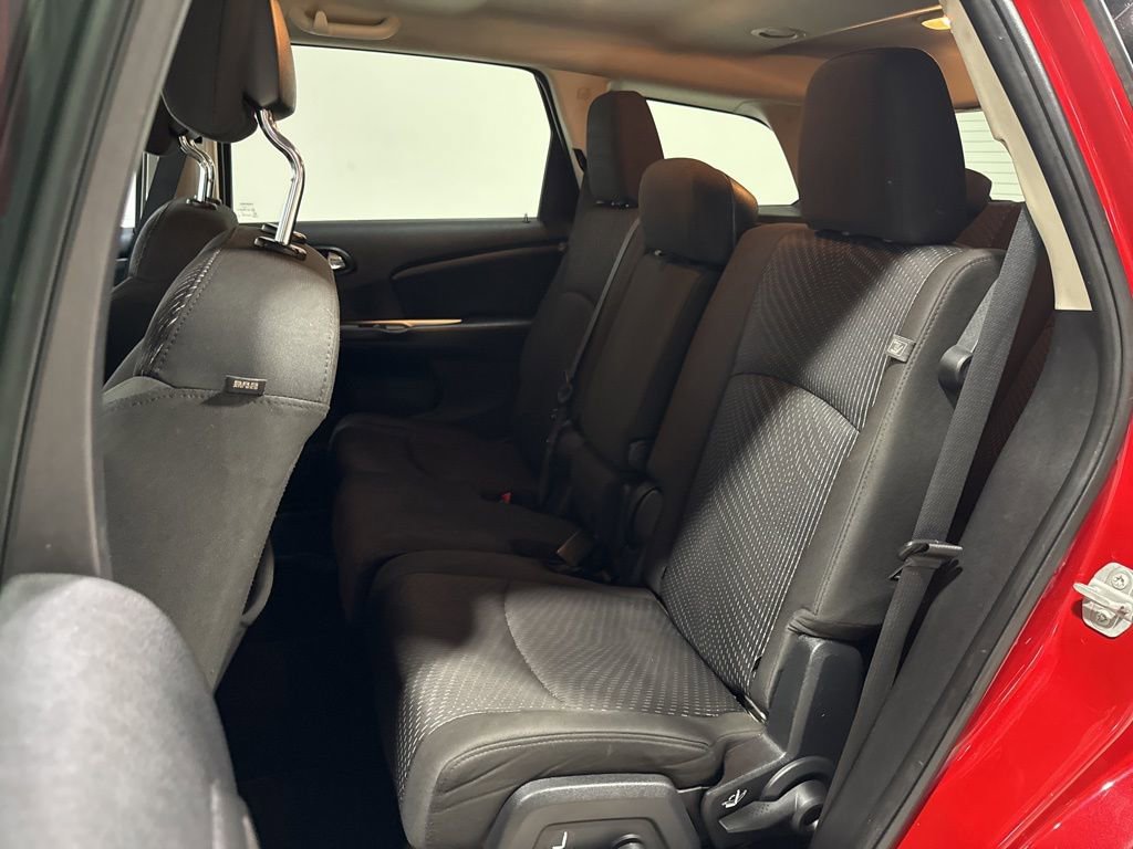 Used 2016 Dodge Journey SE w/ Flexible Seating Group FWD image 26