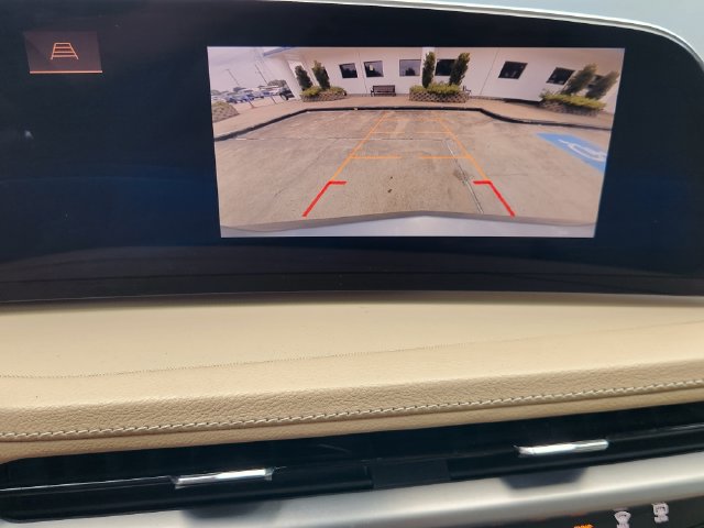 Used 2024 Cadillac XT4 Luxury FWD image 17