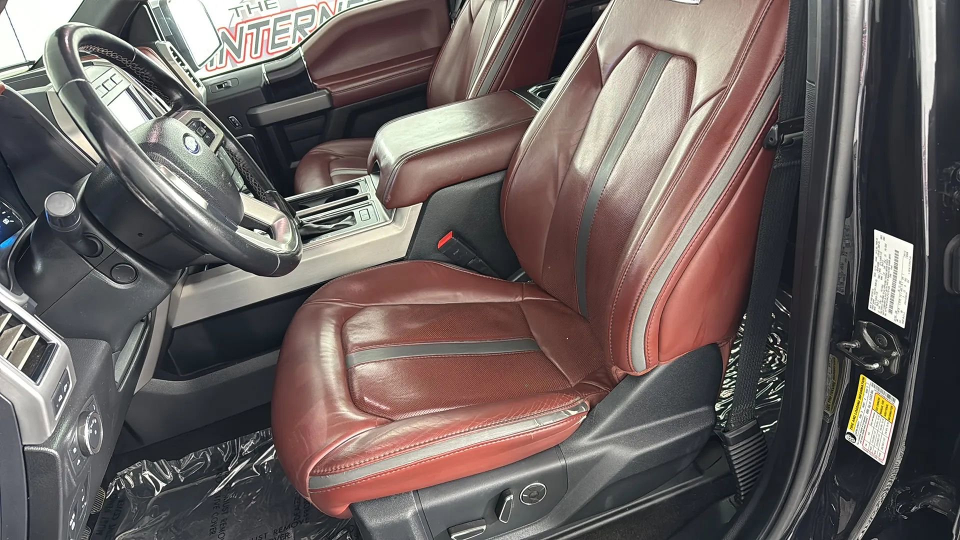 Used 2020 Ford F150 Platinum w/ Equipment Group 701A Luxury AWD/4WD image 35