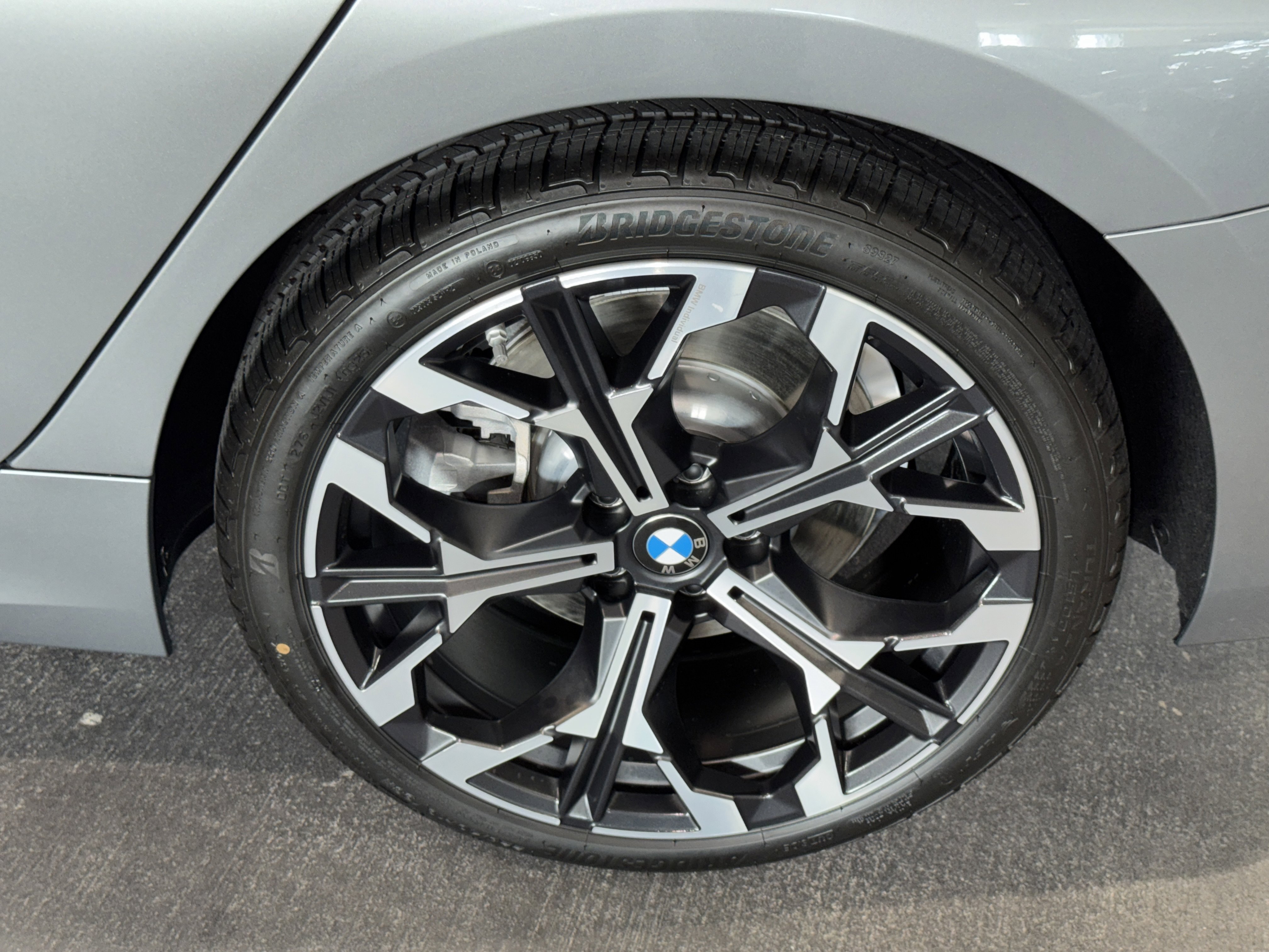 New 2026 BMW 330i Sedan w/ Premium Package image 25