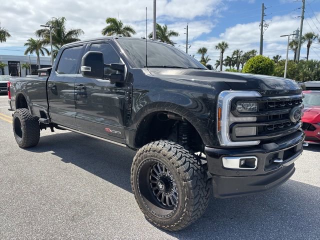 Used 2024 Ford F350 Platinum AWD/4WD image 1