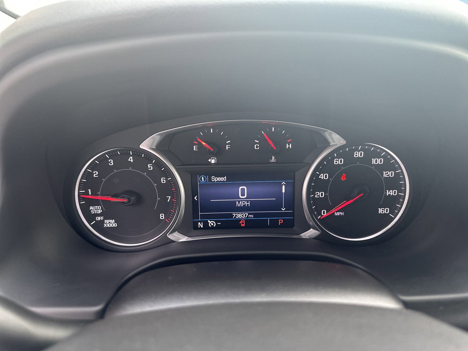 Used 2022 GMC Acadia SLE image 10