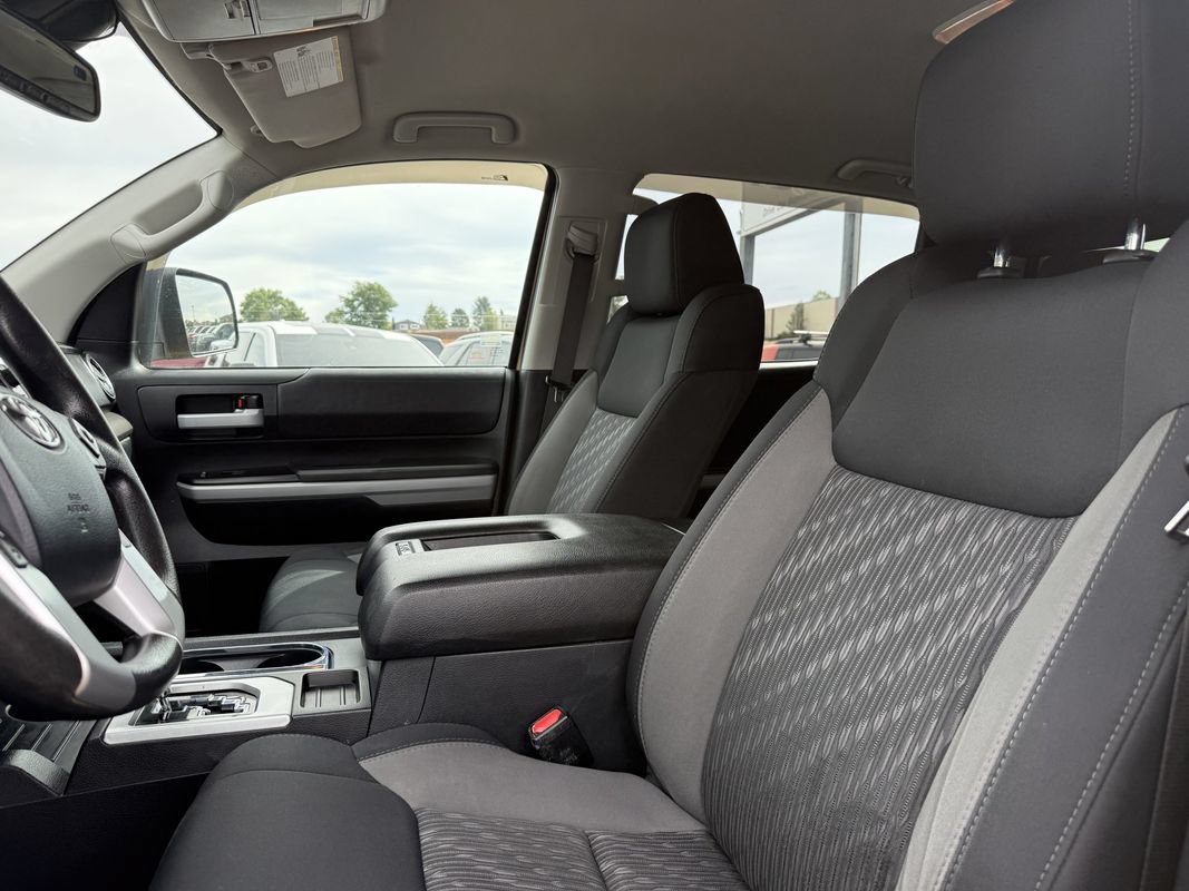Used 2019 Toyota Tundra SR5 AWD/4WD image 17