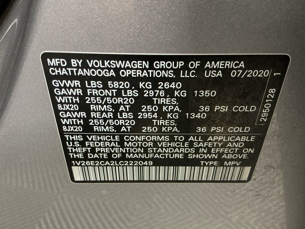 Used 2020 Volkswagen Atlas Cross Sport SE w/ Panoramic Sunroof Package image 33