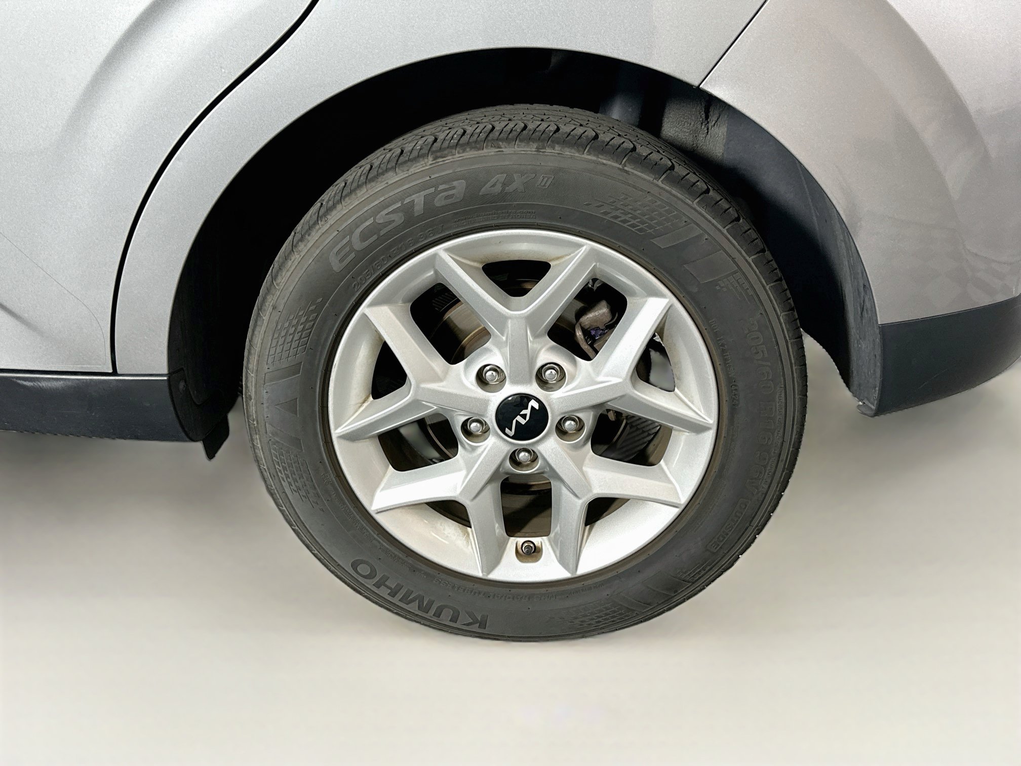 Used 2025 Kia Soul LX w/ LX Technology Package FWD image 11