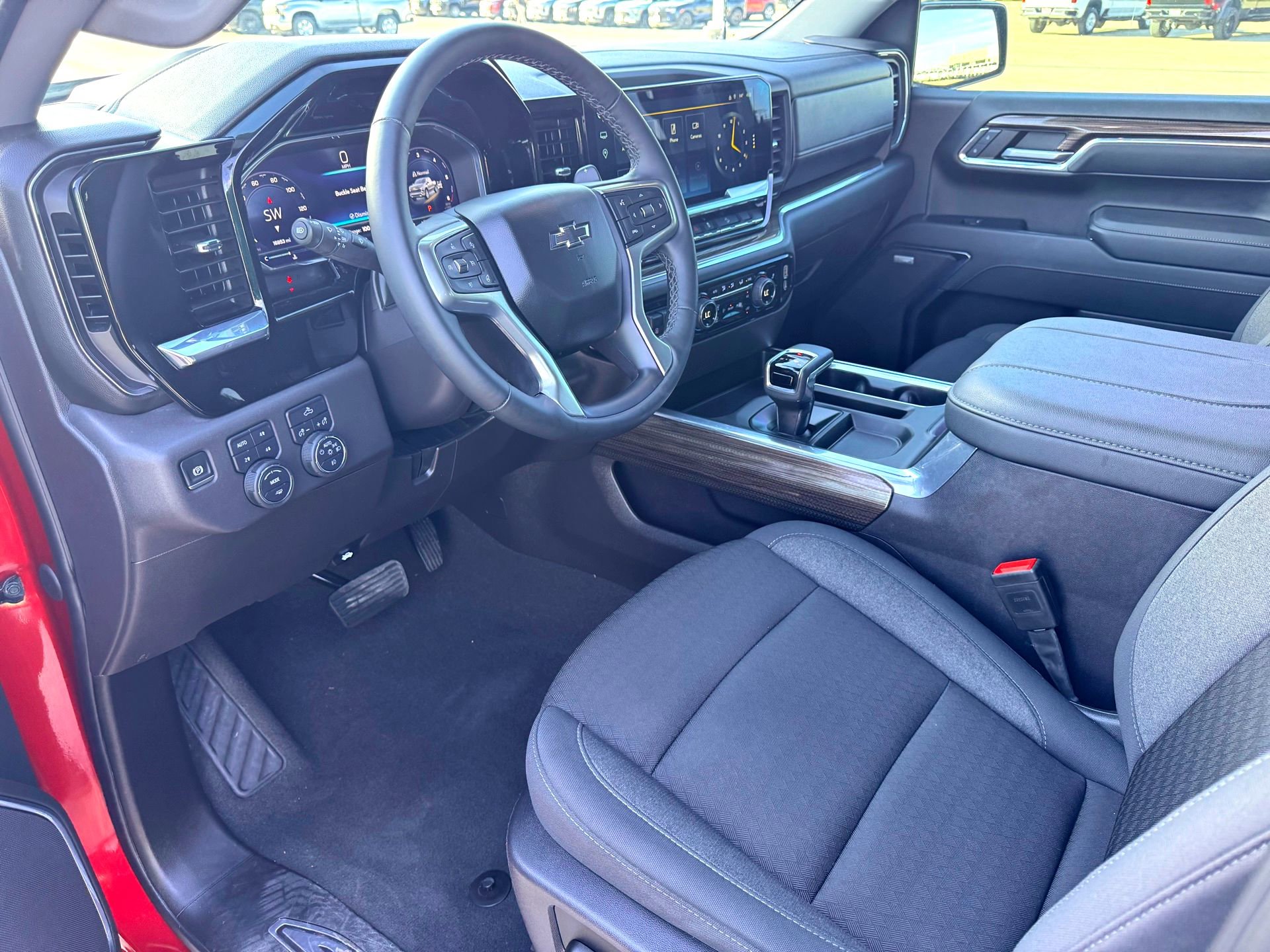 Used 2024 Chevrolet Silverado 1500 RST w/ Texas Edition Plus image 10