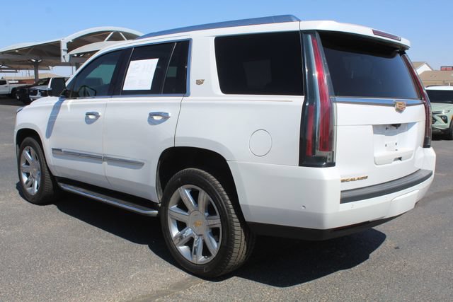 Used 2020 Cadillac Escalade Luxury RWD image 8