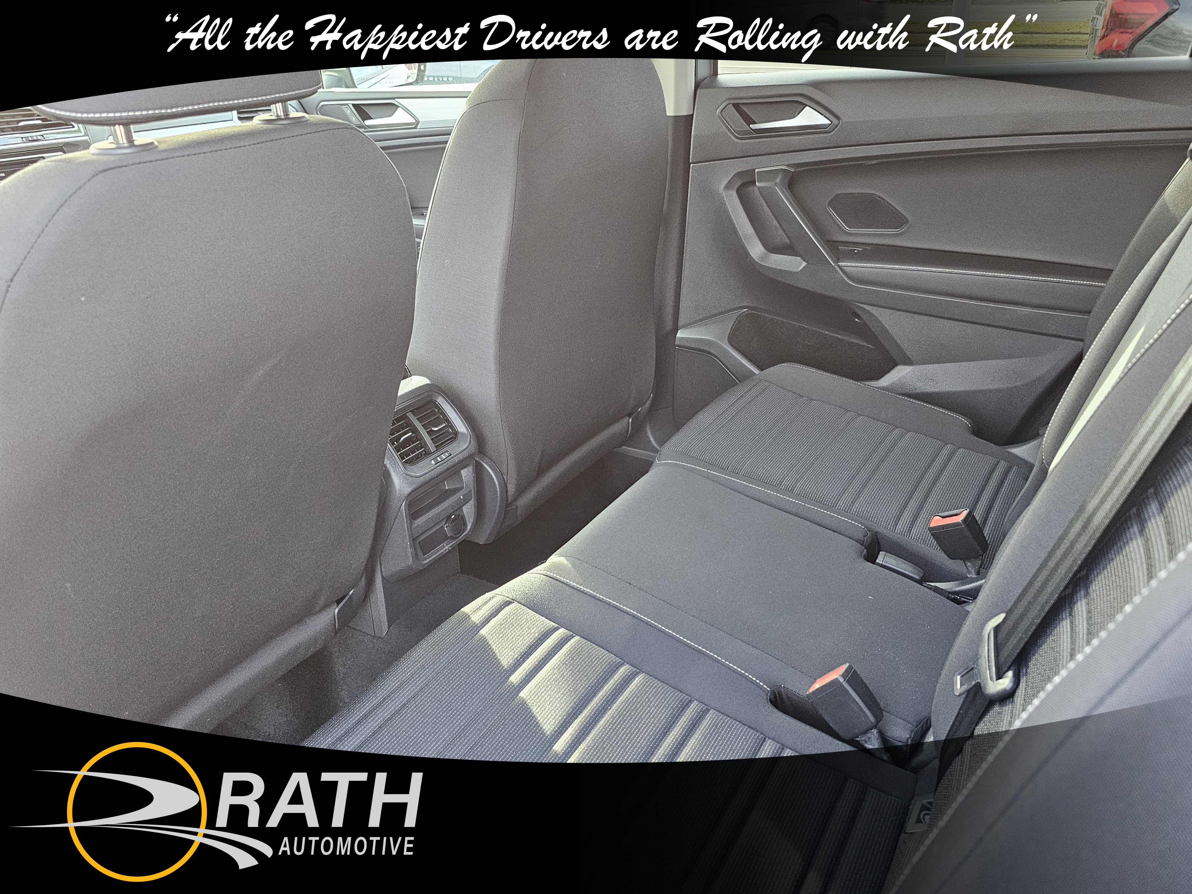 Used 2024 Volkswagen Tiguan S image 16