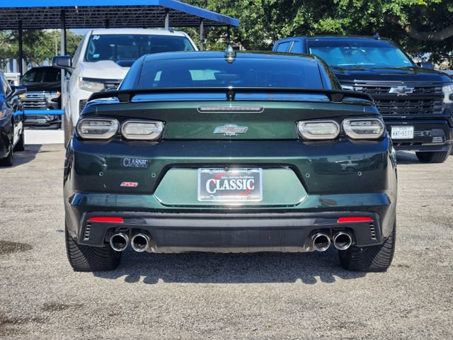 Used 2020 Chevrolet Camaro SS RWD image 6