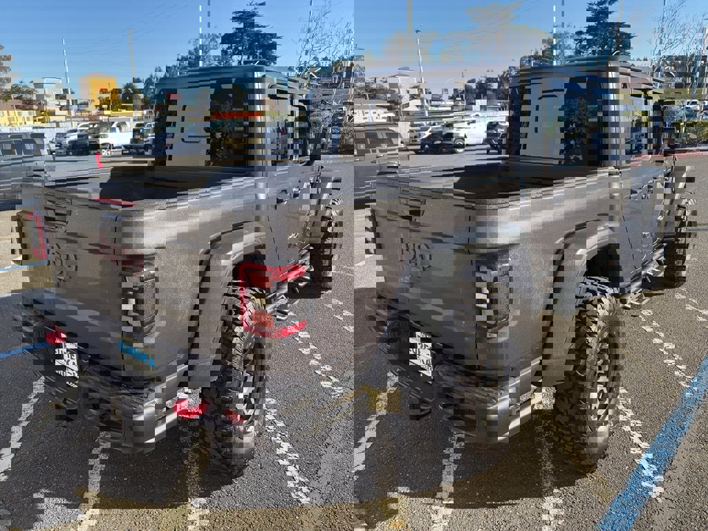 Used 2021 Jeep Gladiator Rubicon w/ LED Lighting Group image 21