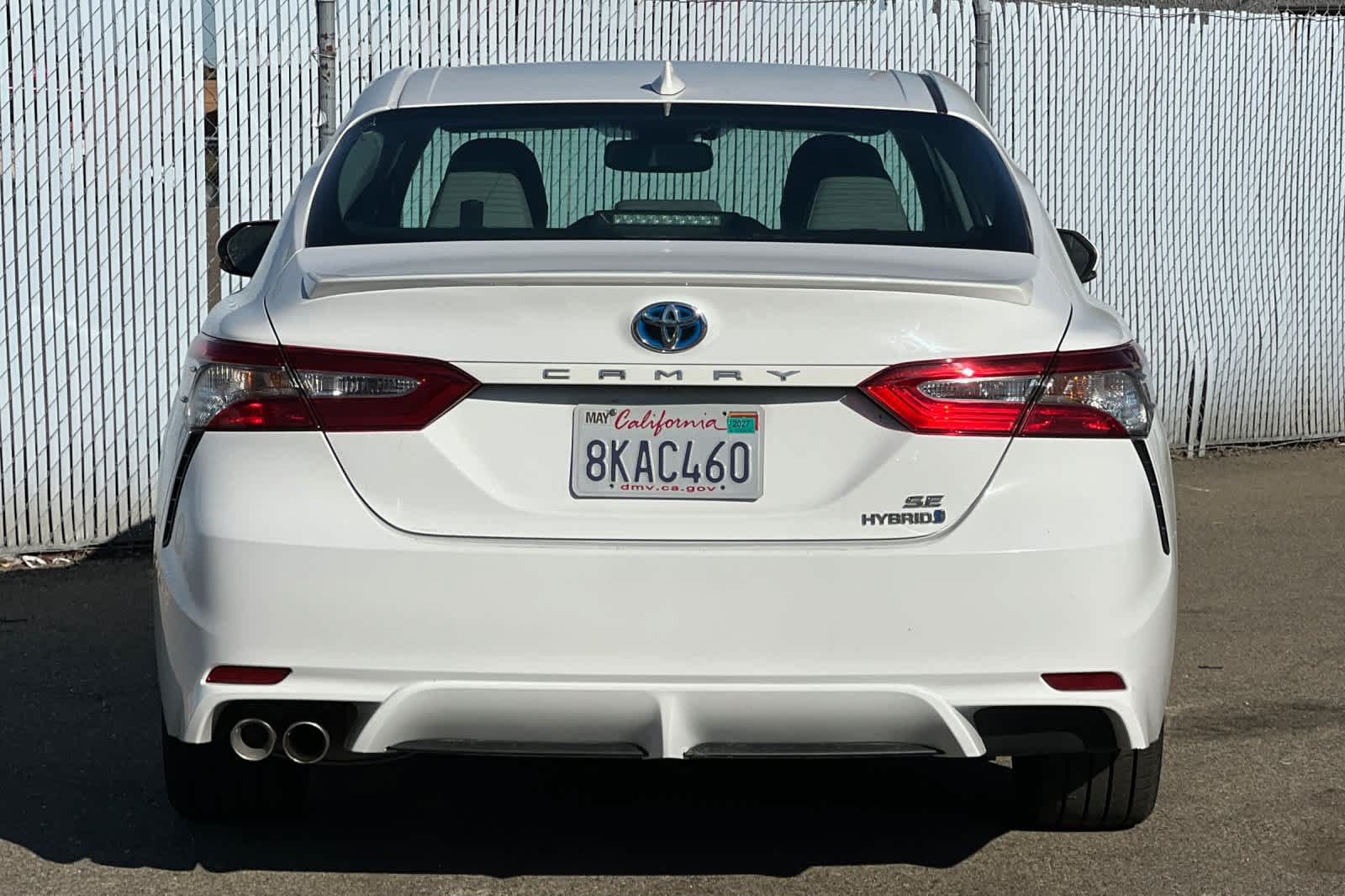 Used 2019 Toyota Camry SE w/ Audio Package FWD image 4