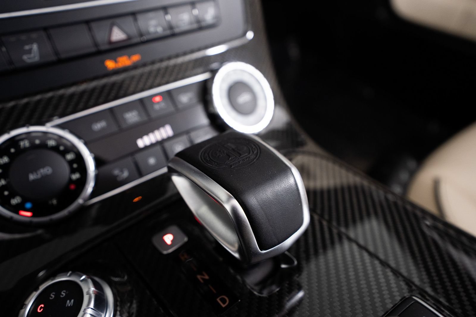 Used 2012 Mercedes-Benz SLS AMG Roadster image 35