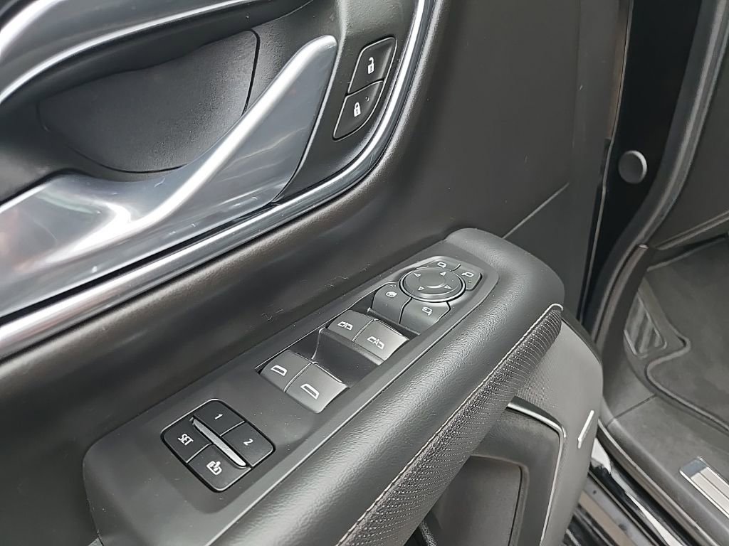 Used 2024 Chevrolet Tahoe Premier image 33