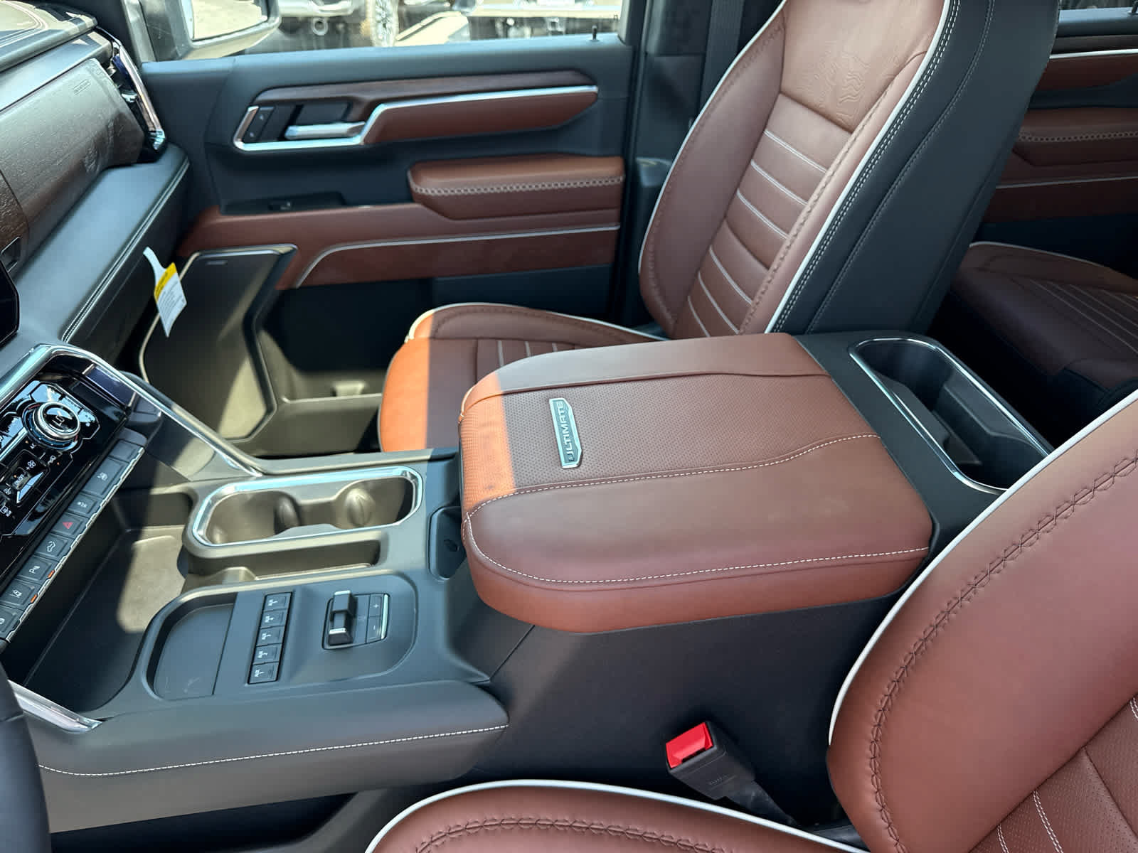 New 2026 GMC Sierra 3500 Denali Ultimate w/ LPO, Black Badging Package AWD/4WD image 21