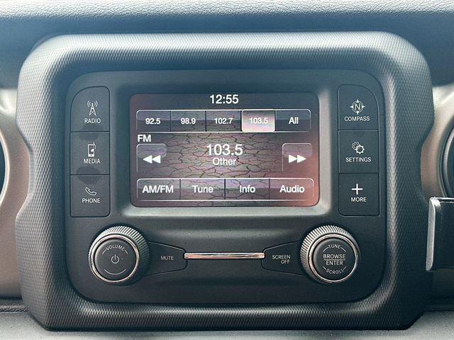 Used 2018 Jeep Wrangler Sport image 16