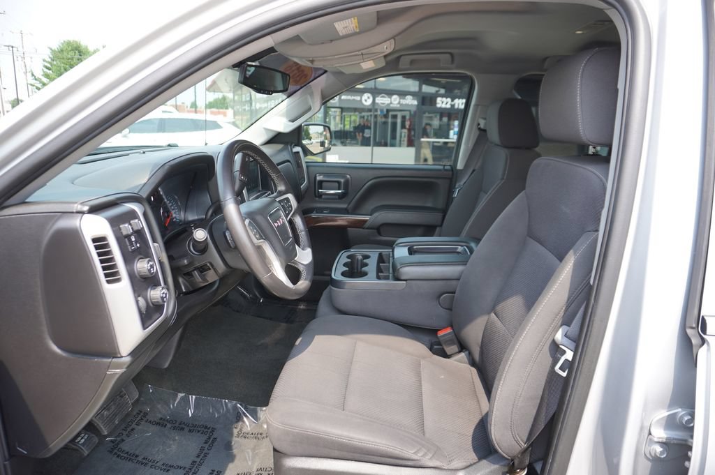 Used 2018 GMC Sierra 1500 SLE w/ SLE Value Package AWD/4WD image 24