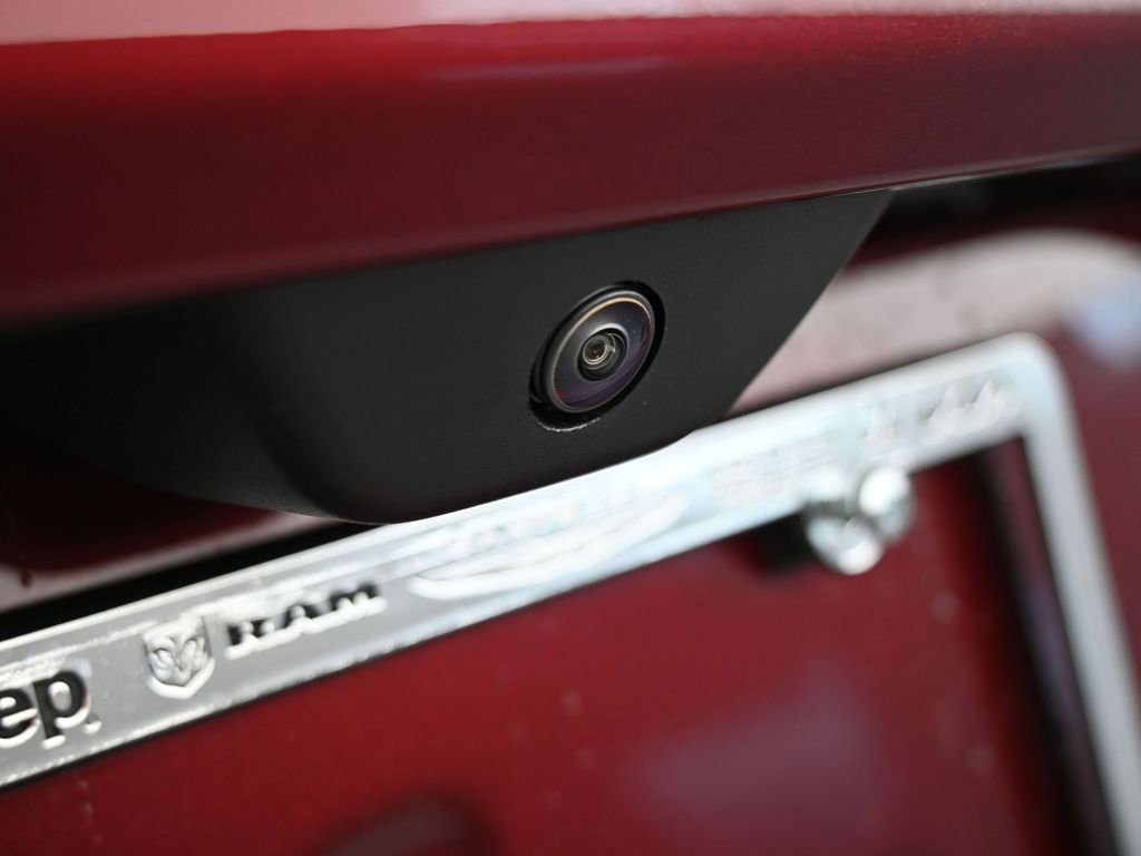 New 2025 Jeep Grand Cherokee Laredo image 32