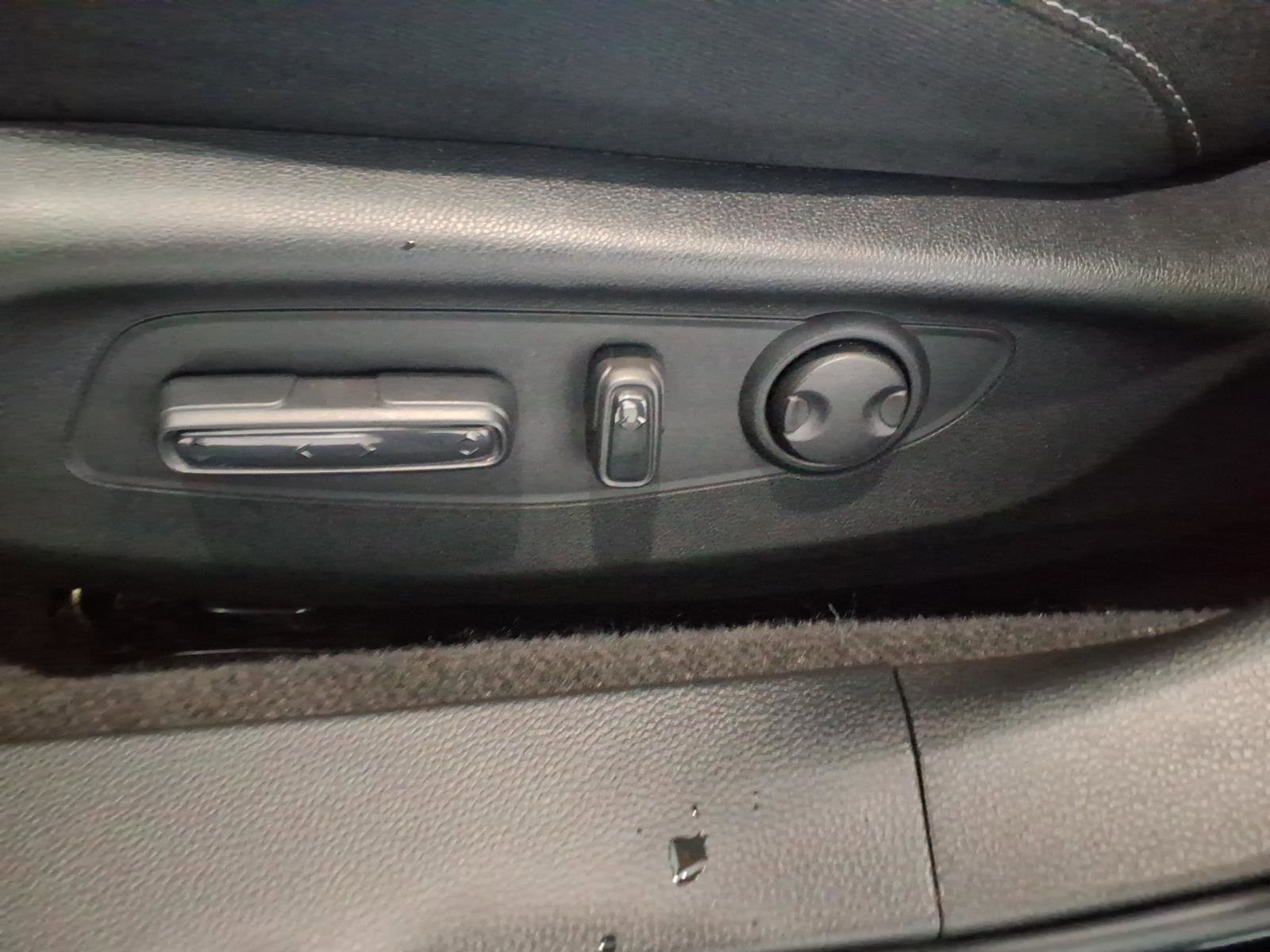 Certified 2023 Honda Accord EX image 20