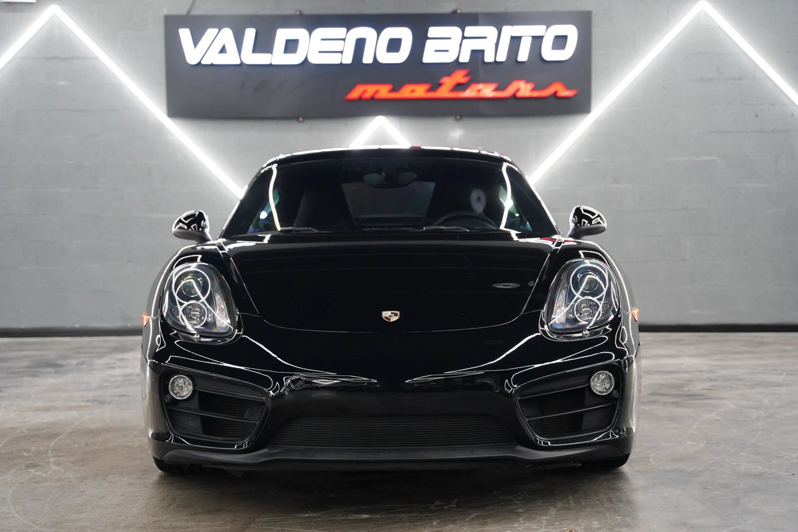 Used 2016 Porsche Cayman RWD image 5