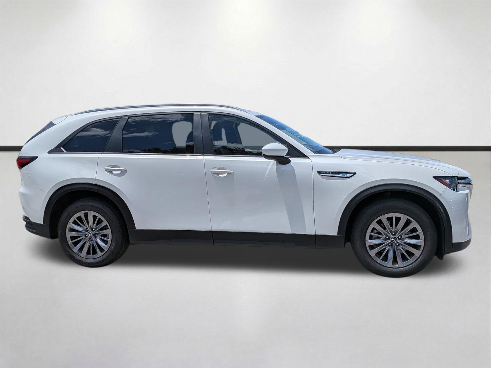 Certified 2025 MAZDA CX-90 3.3 Turbo w/ Select Package image 3