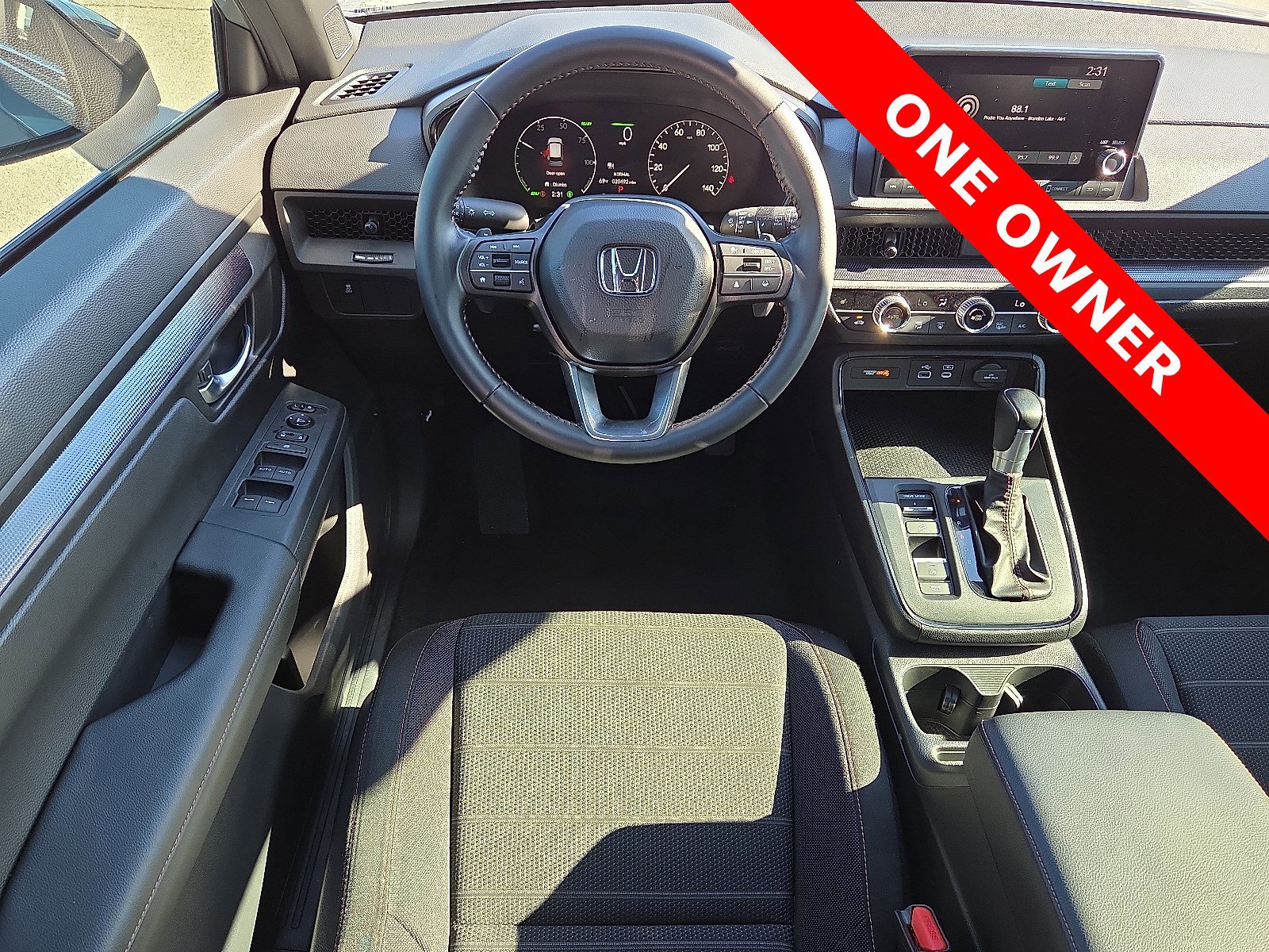 Used 2025 Honda CR-V Sport image 11