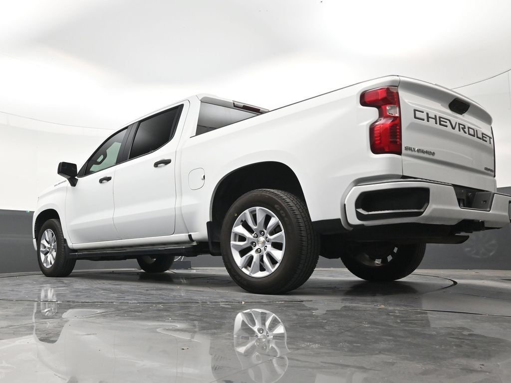 Used 2022 Chevrolet Silverado 1500 Custom RWD image 21