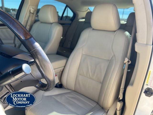 Used 2018 Ford Taurus Limited image 13