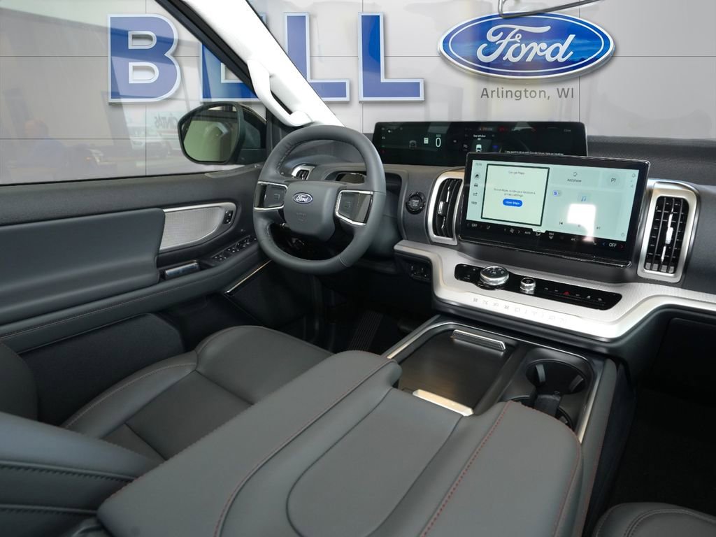 New 2025 Ford Expedition Active image 14