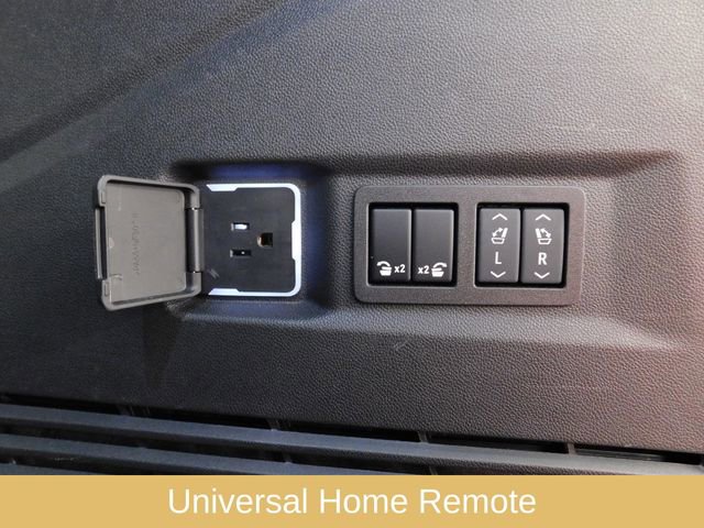 Used 2025 Chevrolet Tahoe RST w/ Comfort Package image 15