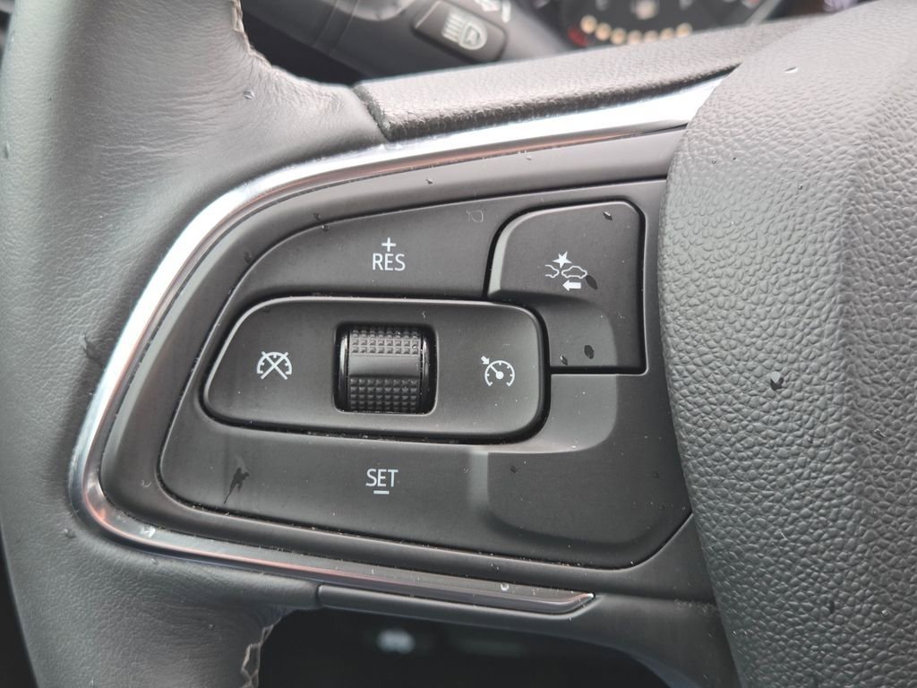 Used 2022 Buick Encore GX Preferred w/ Cold Weather Comfort Package AWD/4WD image 14