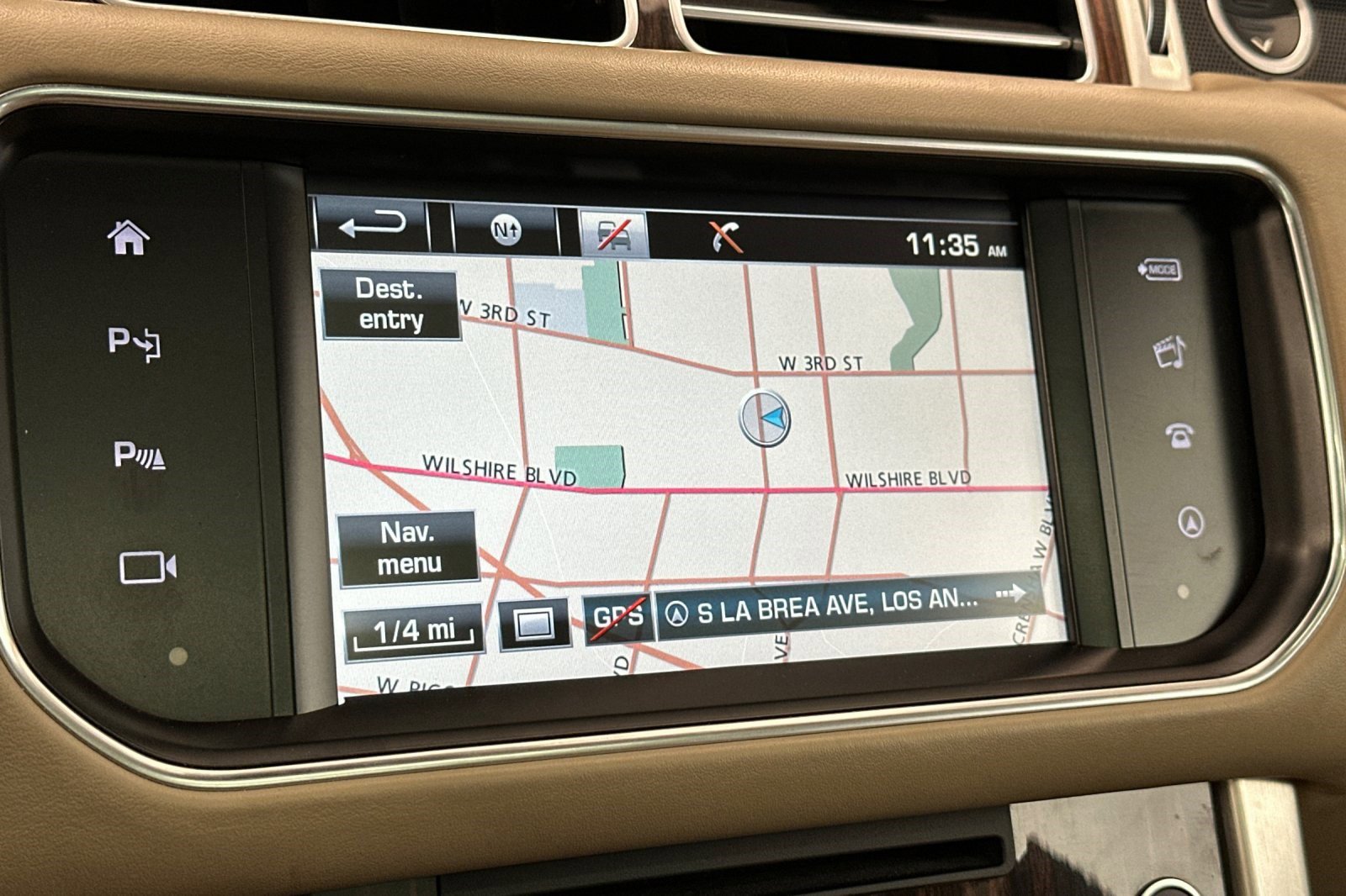 Used 2016 Land Rover Range Rover HSE image 21