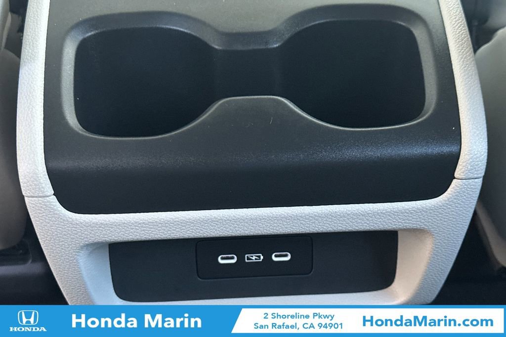 Certified 2025 Honda Odyssey EX-L image 17