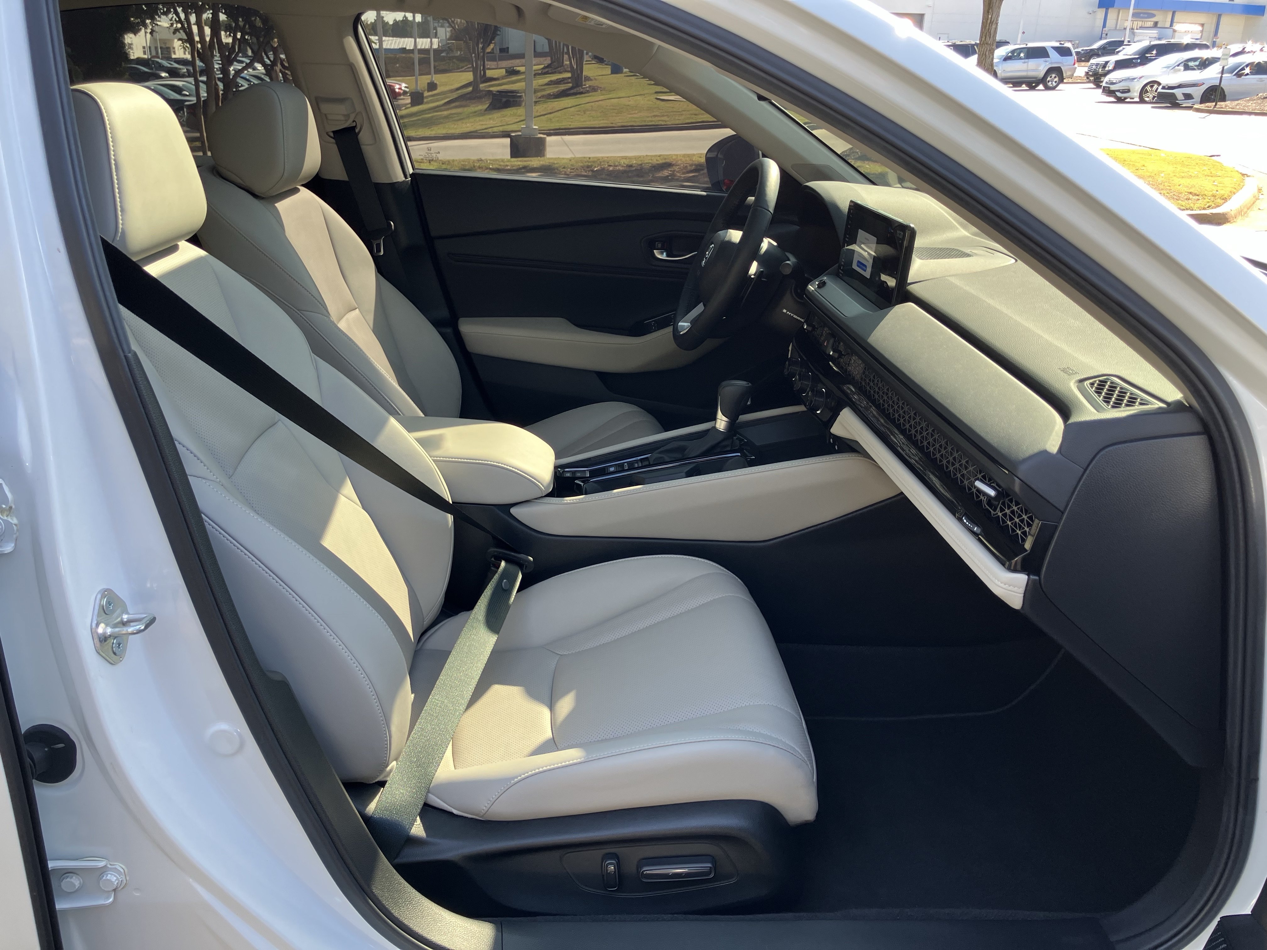 Used 2025 Honda Accord Touring image 37