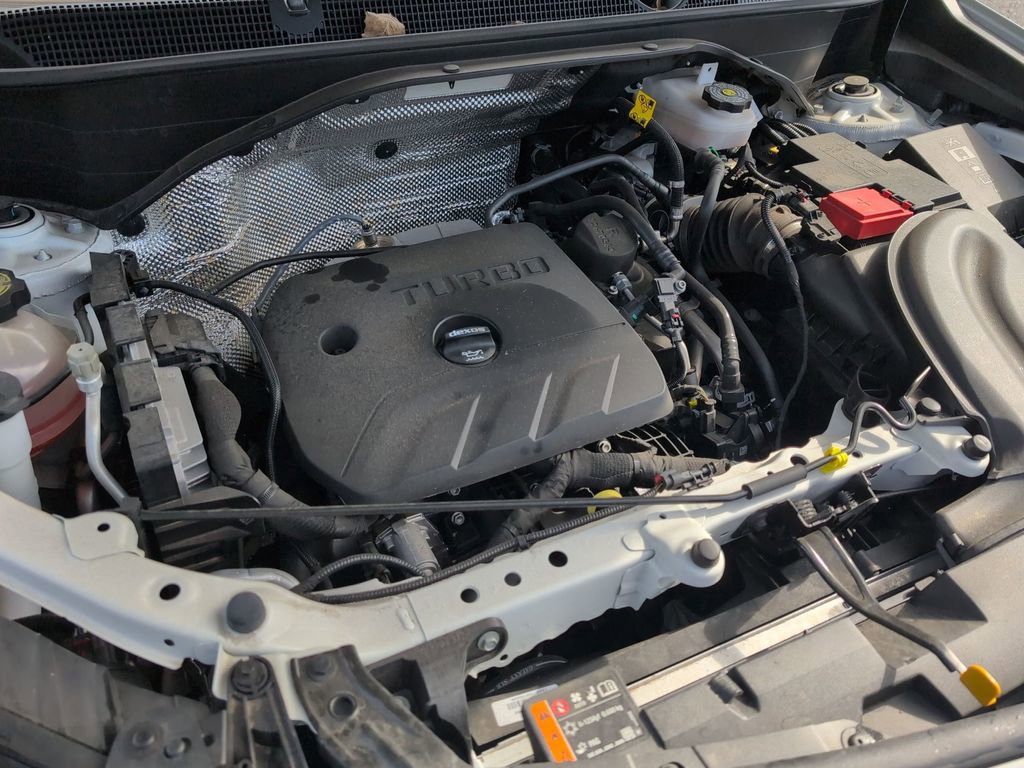 Used 2024 Buick Encore GX Preferred w/ Advanced Technology Package FWD image 12