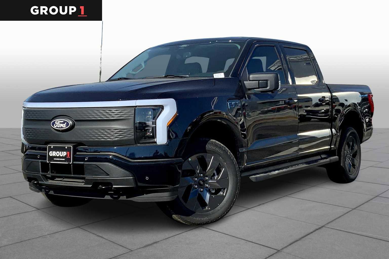 New 2025 Ford F150 Lightning Flash