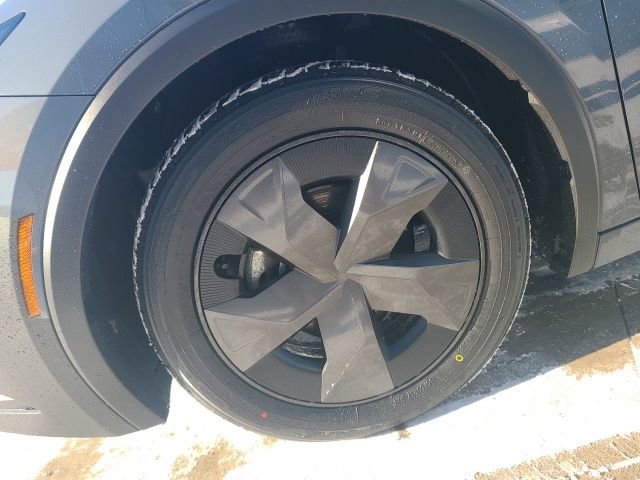 Used 2023 Toyota Prius LE image 12