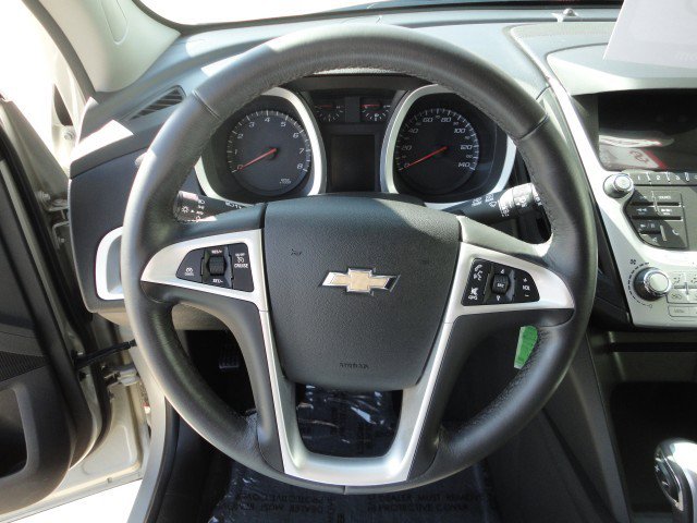 Used 2015 Chevrolet Equinox LT w/ Driver Convenience Package image 9