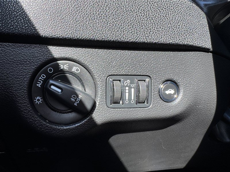 Used 2013 Dodge Charger SXT Plus AWD/4WD image 24