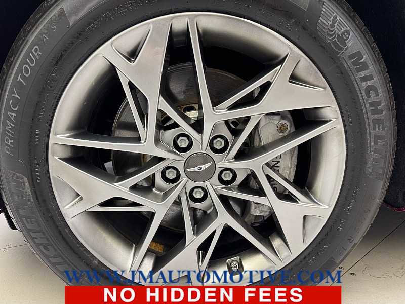 Used 2023 Genesis GV70 2.5T w/ Select Package image 9