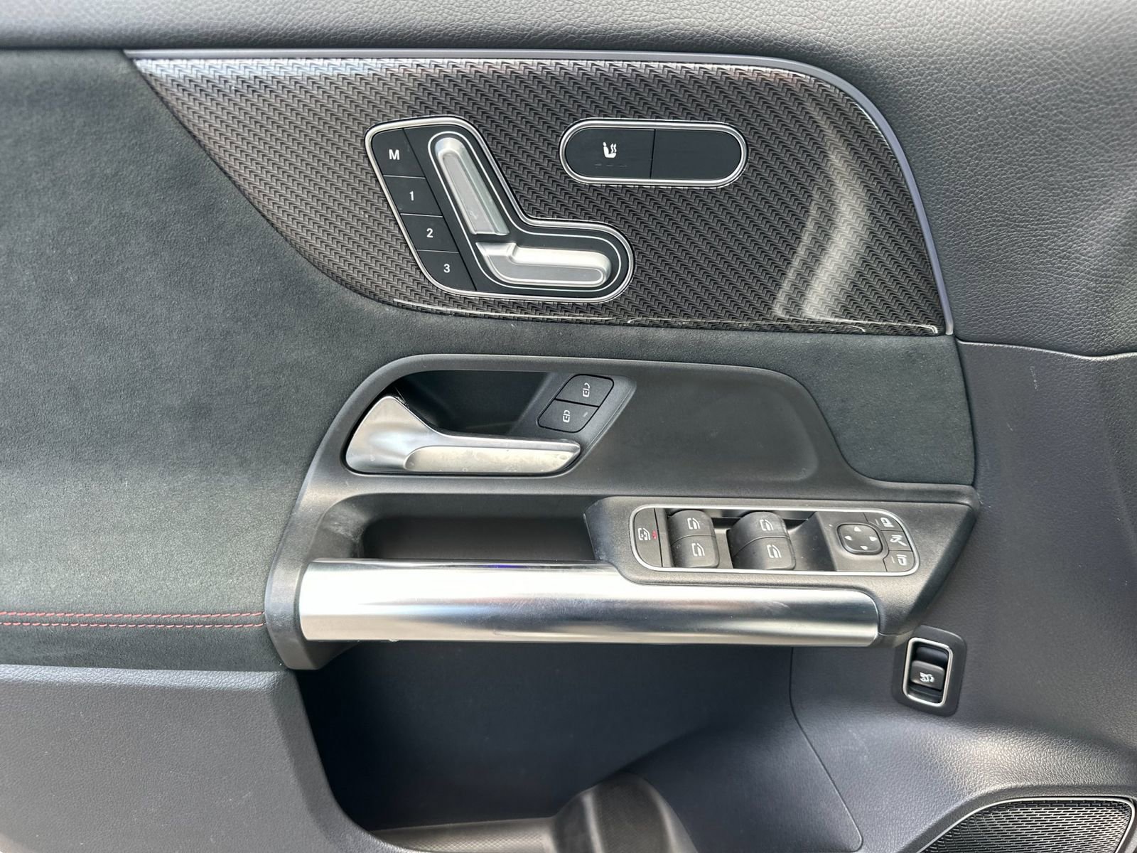 Certified 2022 Mercedes-Benz GLA 250 image 12