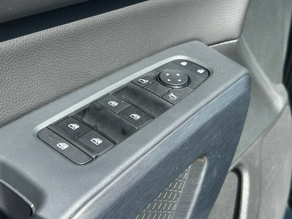 Used 2026 Nissan Pathfinder Rock Creek w/ Rock Creek Premium Package AWD/4WD image 24